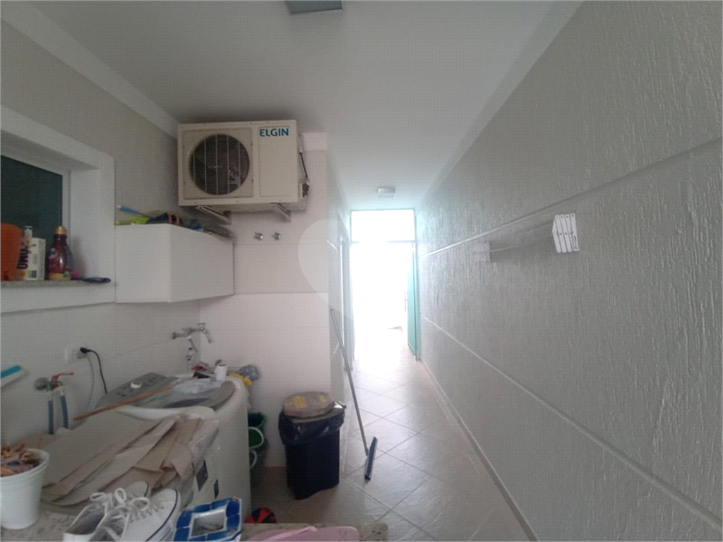 Sobrado à venda com 3 quartos, 300m² - Foto 36