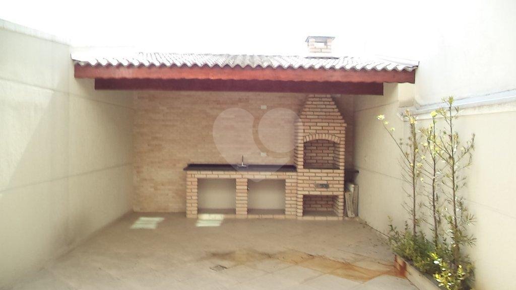 Sobrado à venda com 3 quartos, 300m² - Foto 19