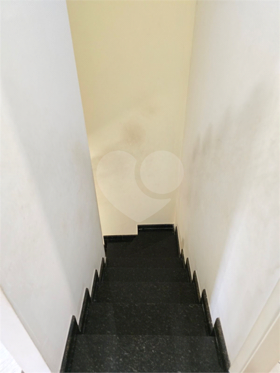 Sobrado de Condomínio à venda | 169 m² | 3 dormitórios, 1 suíte | 2 vagas na Vila Mazzei!