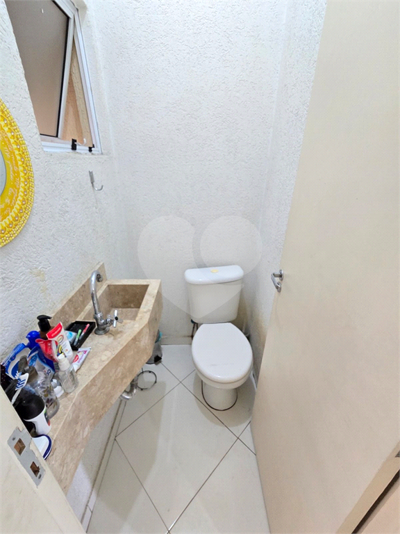 Sobrado de Condomínio à venda | 169 m² | 3 dormitórios, 1 suíte | 2 vagas na Vila Mazzei!