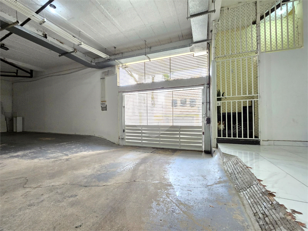 Sobrado de Condomínio à venda | 169 m² | 3 dormitórios, 1 suíte | 2 vagas na Vila Mazzei!