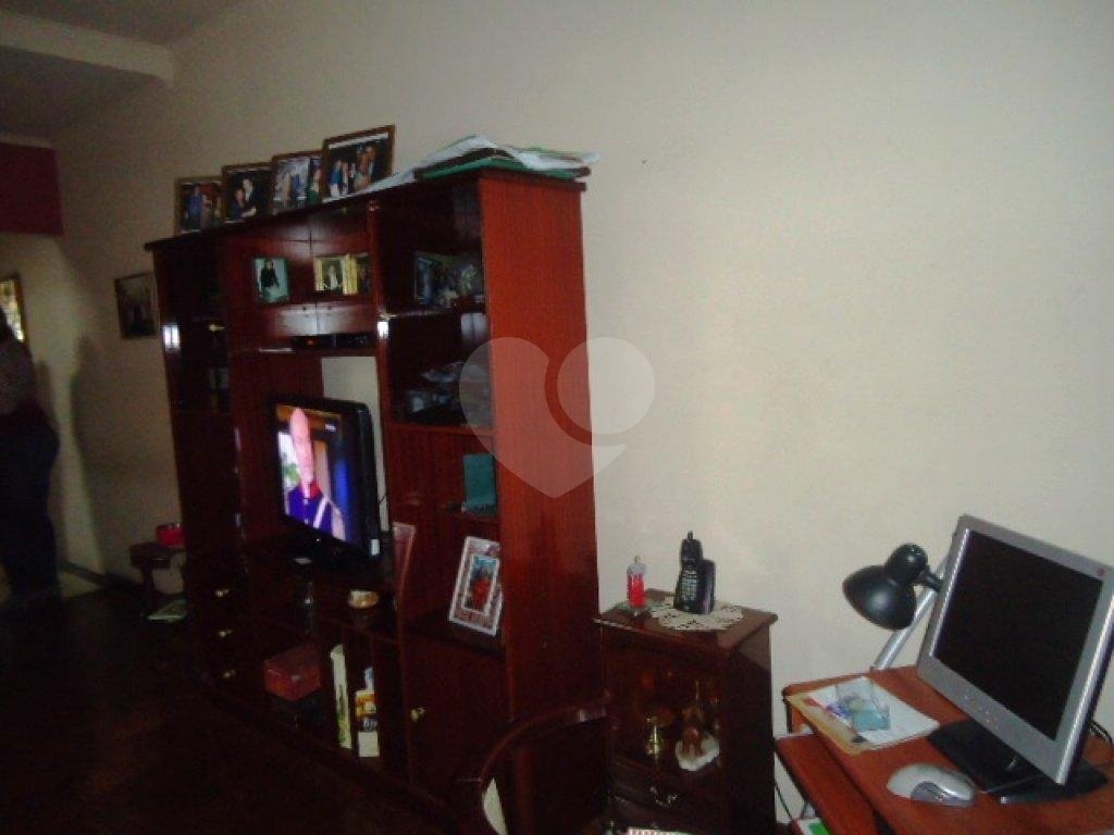 SOBRADO em ÁGUA FRIA