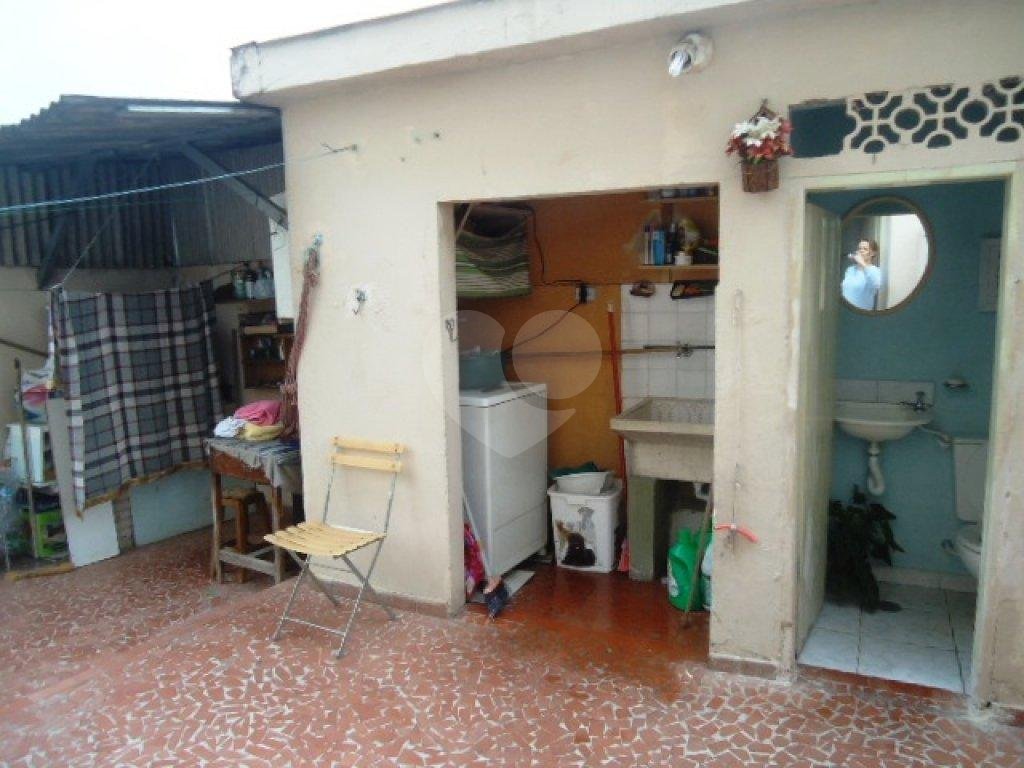 SOBRADO em ÁGUA FRIA