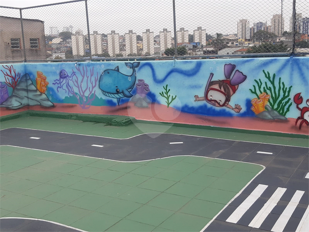 Casa assobradada a venda no Bairro Cachoeirinha 460m²