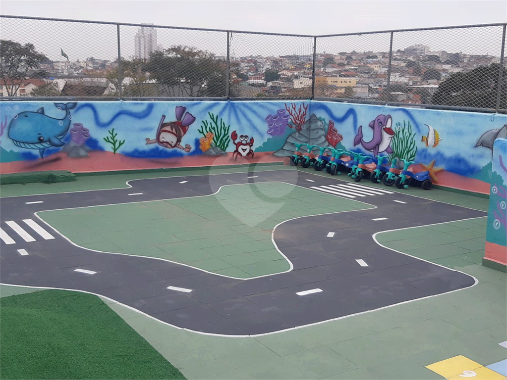 Casa assobradada a venda no Bairro Cachoeirinha 460m²