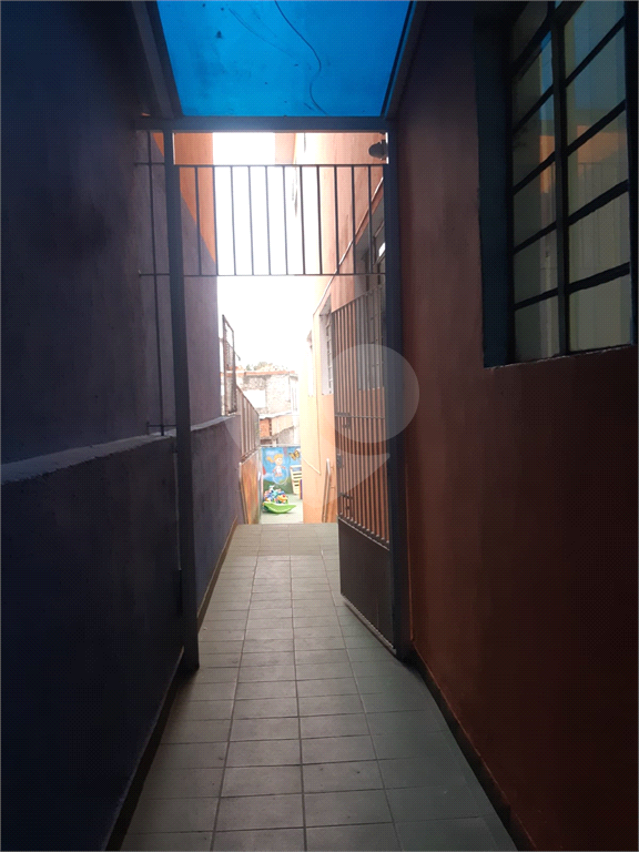 Casa assobradada a venda no Bairro Cachoeirinha 460m²