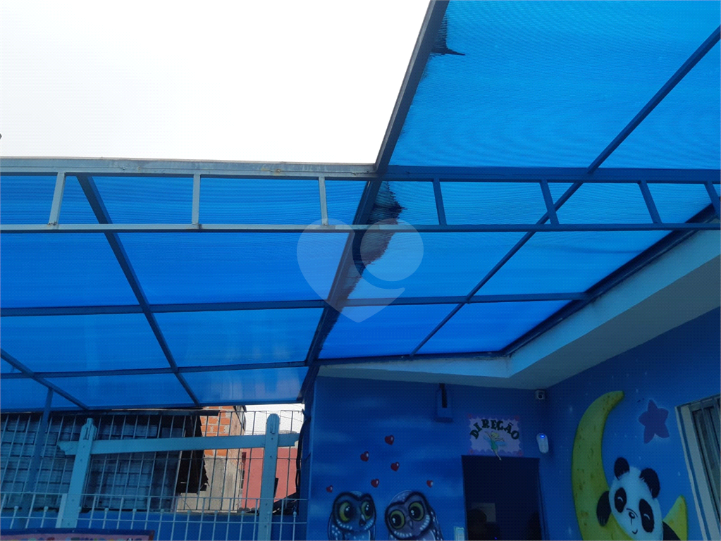 Casa assobradada a venda no Bairro Cachoeirinha 460m²