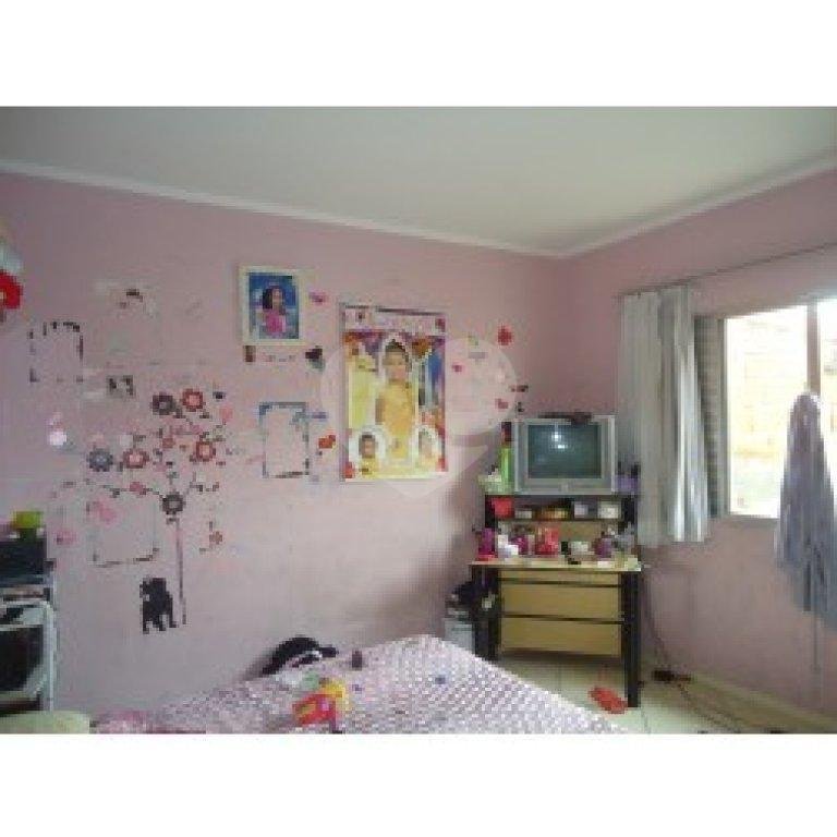 Casa assobradada a venda no Bairro Cachoeirinha 460m²
