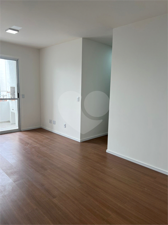Apartamento à venda com 3 quartos, 69m² - Foto 12
