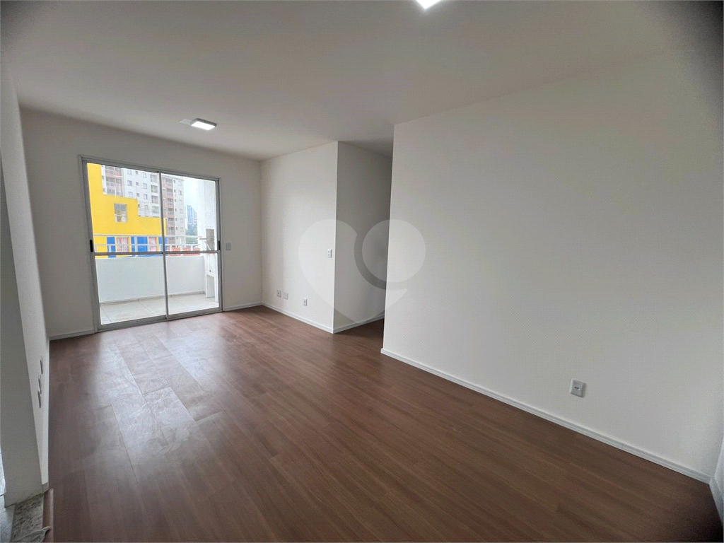 Apartamento à venda com 3 quartos, 69m² - Foto 13