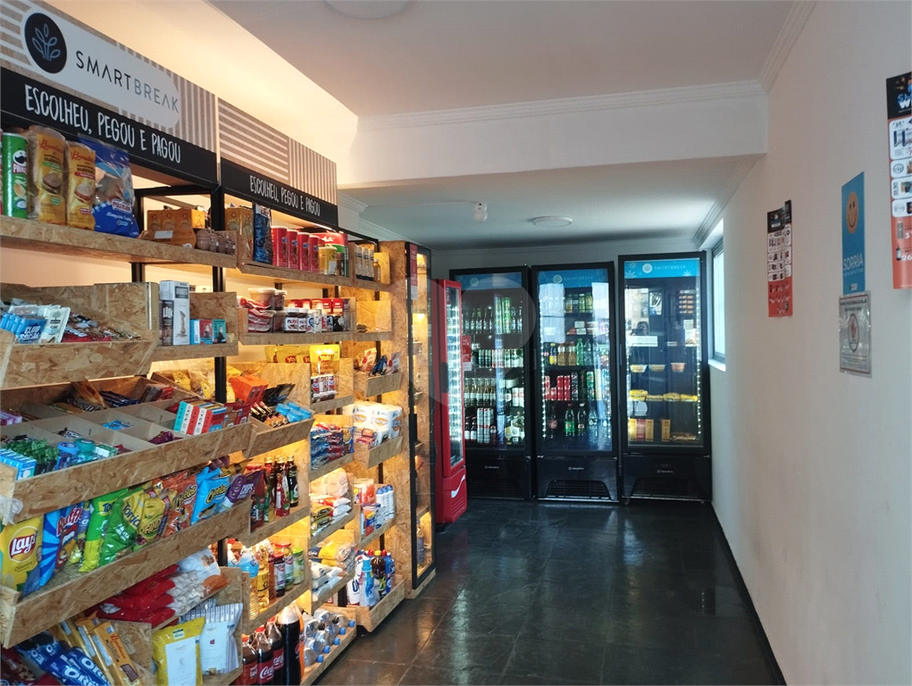 APARTAMENTO em SANTANA