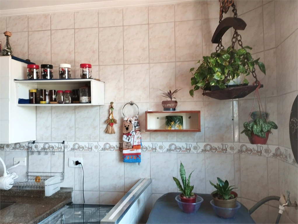 APARTAMENTO em SANTANA