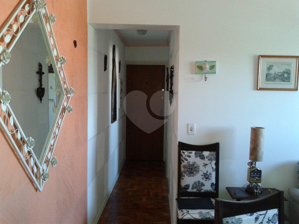 APARTAMENTO em SANTANA