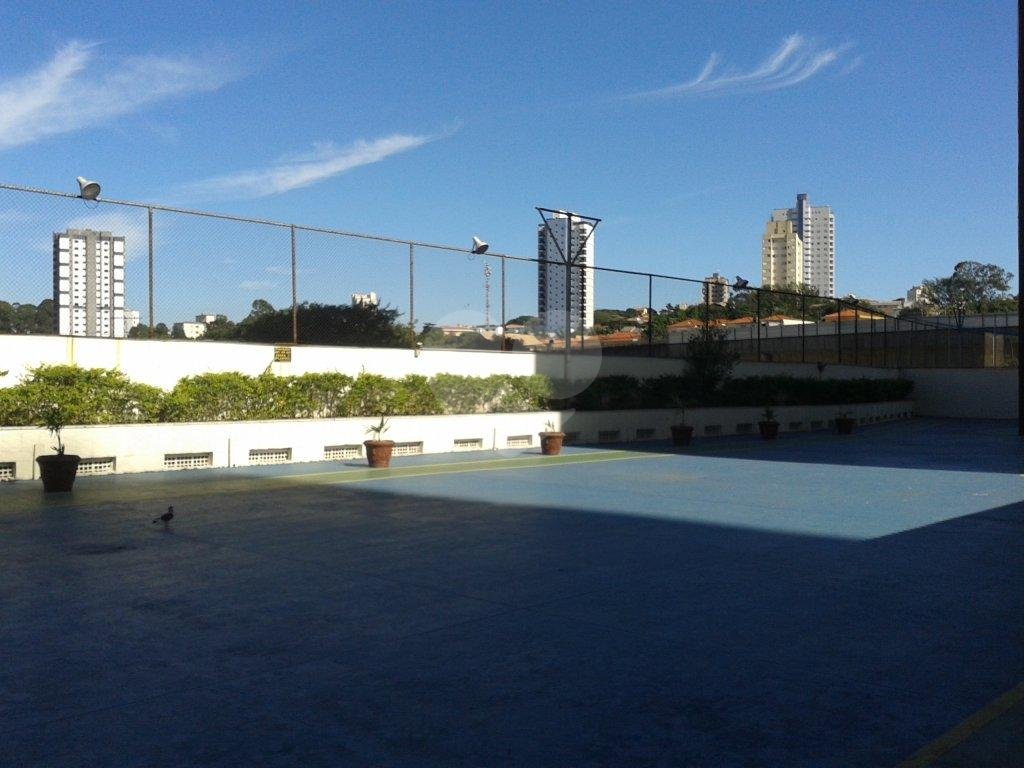 APARTAMENTO em SANTANA