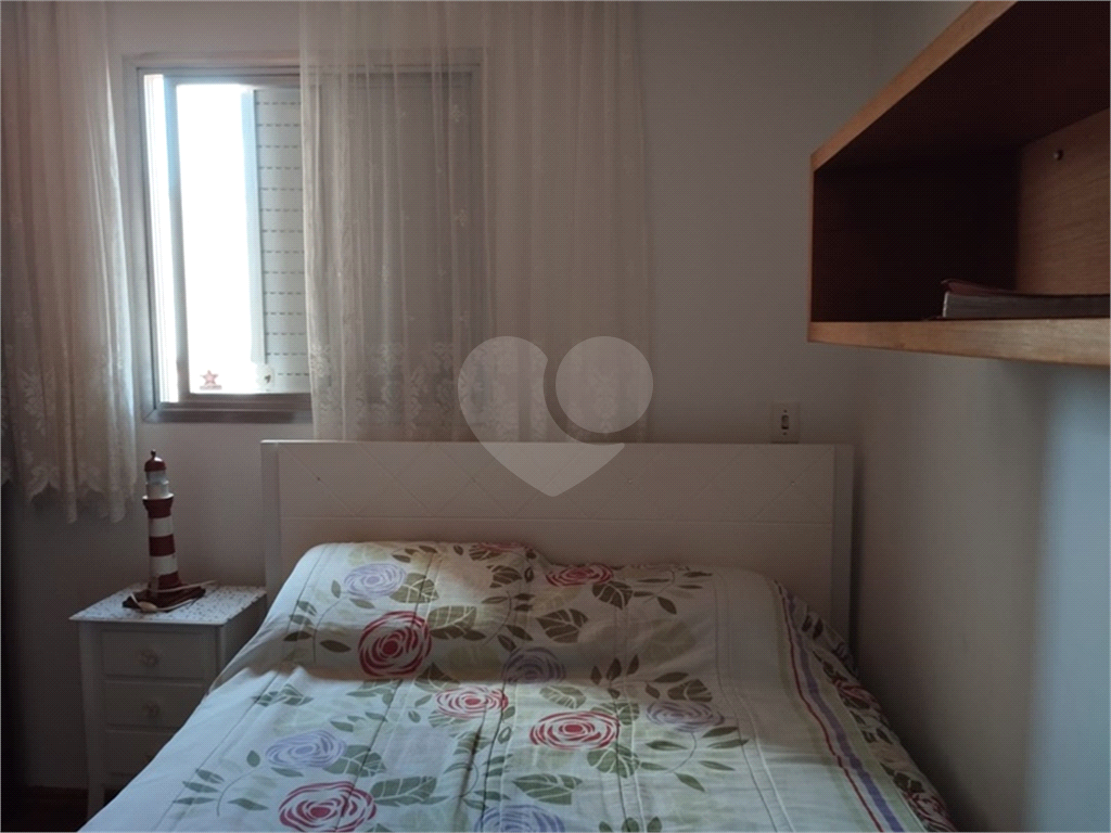APARTAMENTO em SANTANA