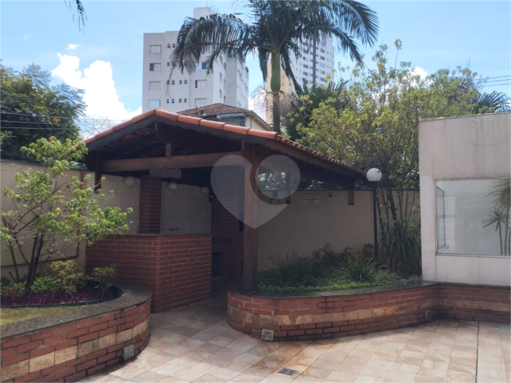 APARTAMENTO em SANTANA