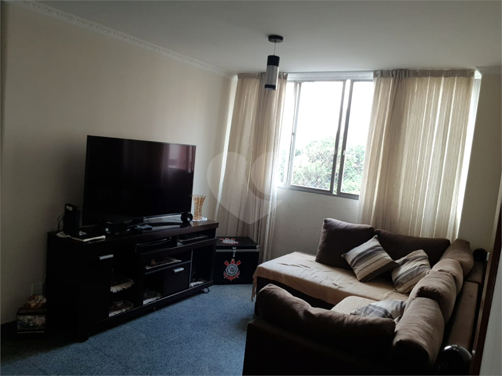 APARTAMENTO em SANTANA
