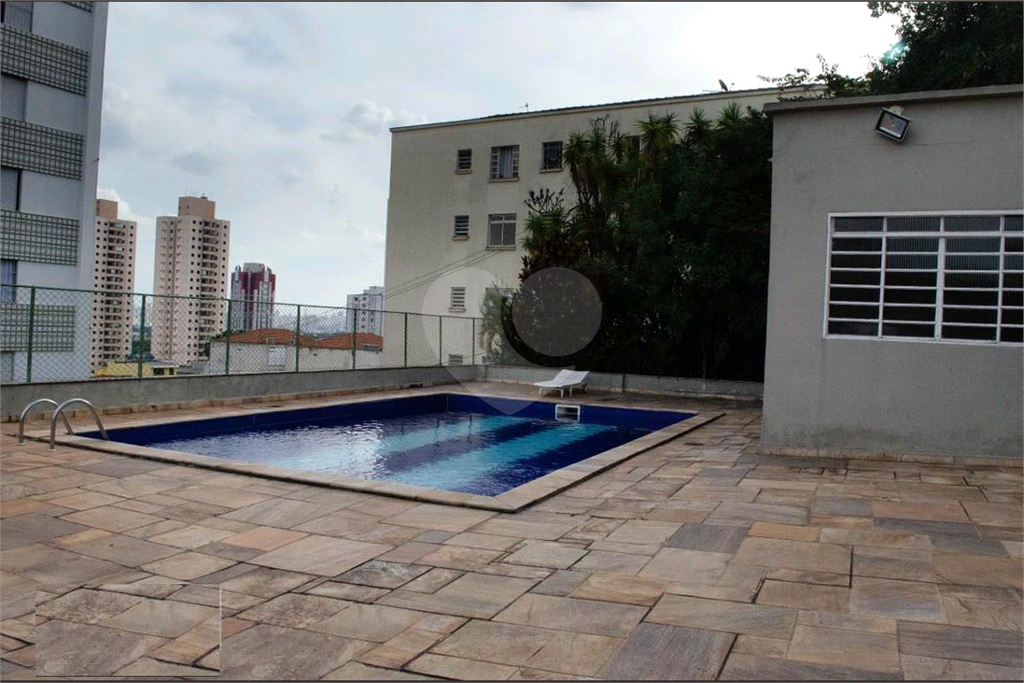 APARTAMENTO em SANTANA