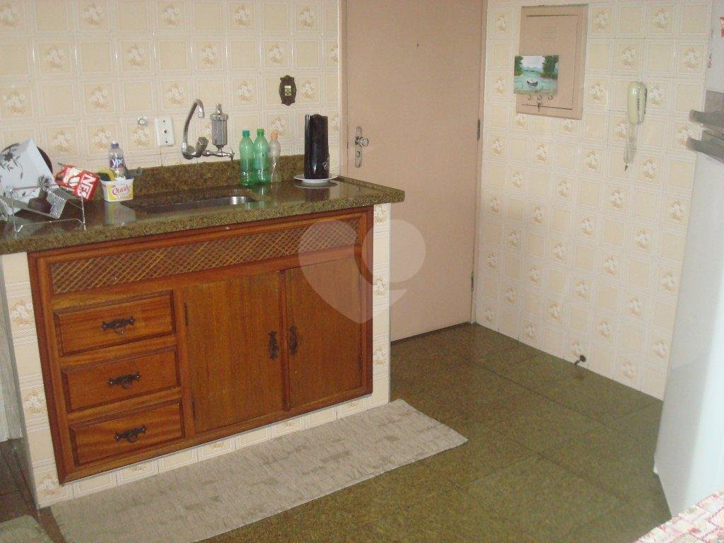 APARTAMENTO em SANTANA
