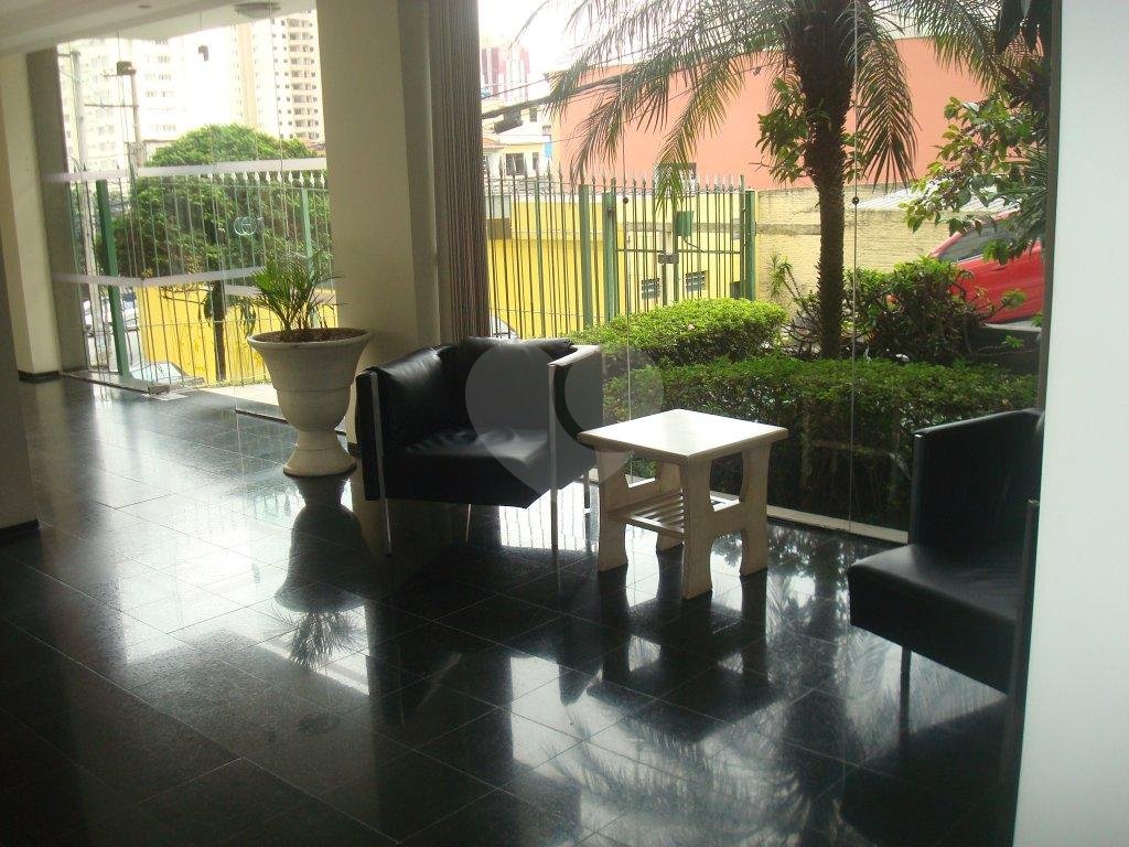 APARTAMENTO em SANTANA