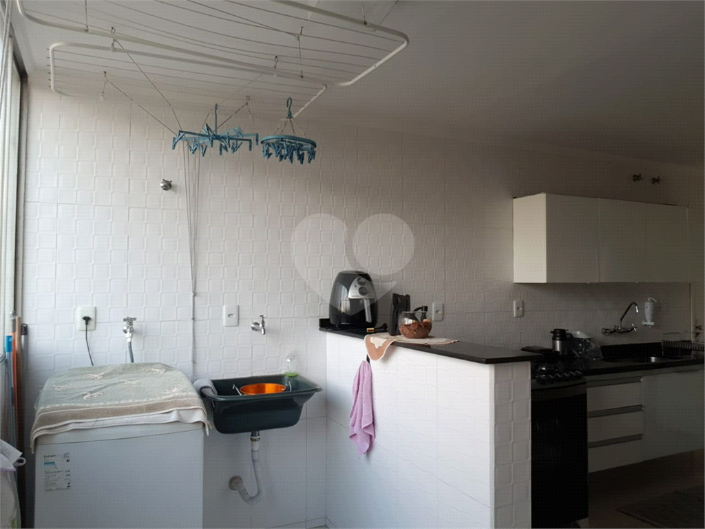 APARTAMENTO em SANTANA