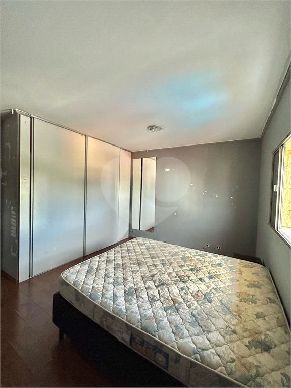Sobrado no Jardim São Paulo, 3 dormitórios 1 suíte, 6 vagas, piscina e churrasqueira 