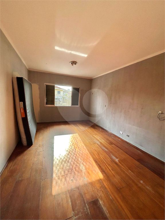 Sobrado no Jardim São Paulo, 3 dormitórios 1 suíte, 6 vagas, piscina e churrasqueira 