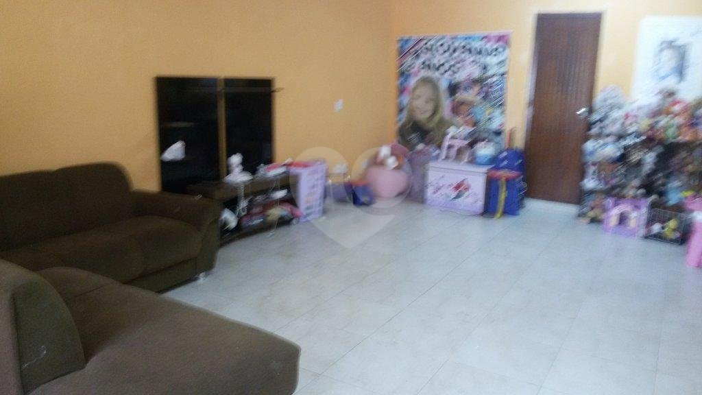 SOBRADO DE TRÊS ANDARES JARDIM SÃO PAULO