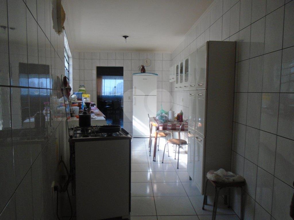 Sobrado à venda com 3 quartos, 172m² - Foto 10