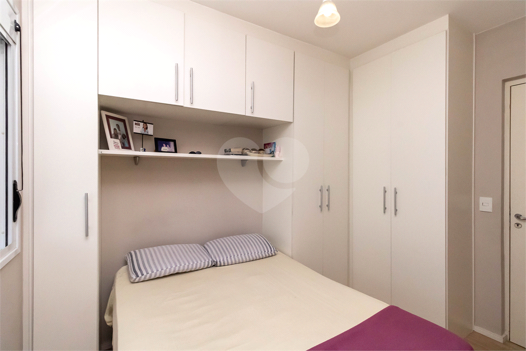 Apartamento à venda com 2 quartos, 63m² - Foto 18