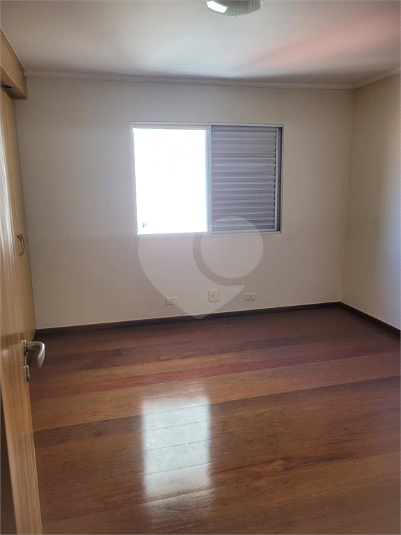 APARTAMENTO em SANTANA