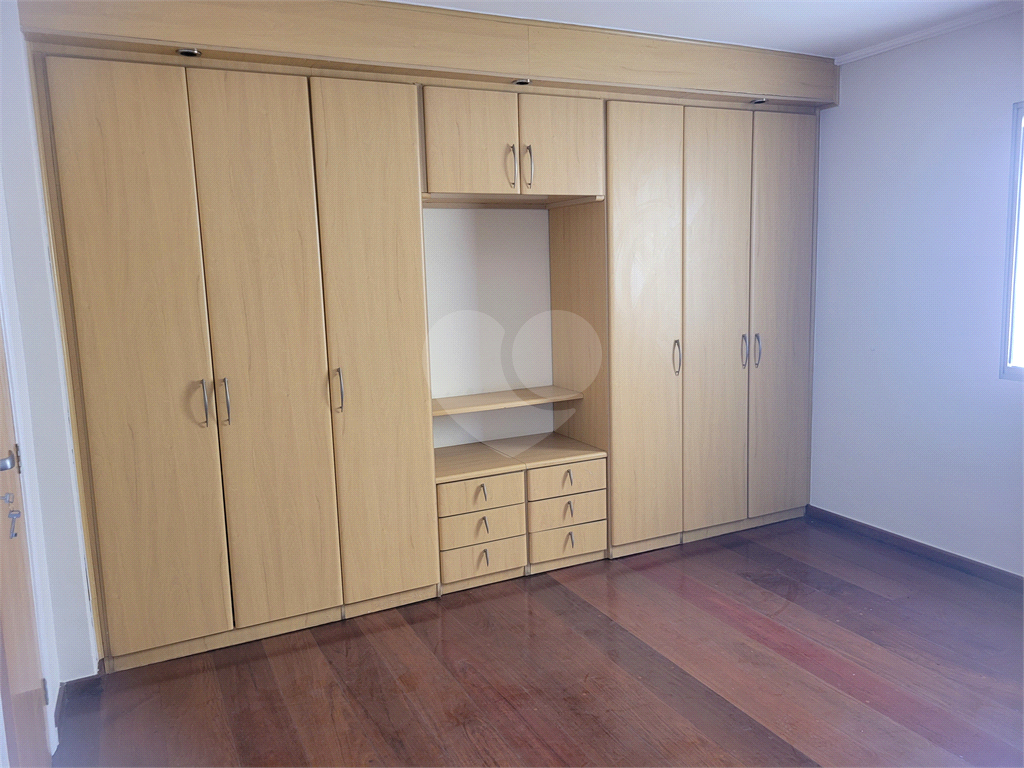 APARTAMENTO em SANTANA