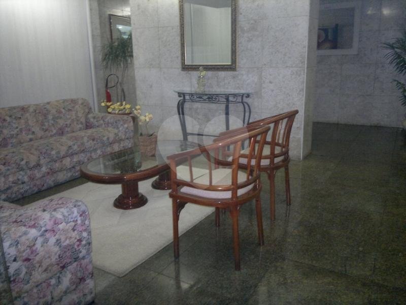 APARTAMENTO em SANTANA
