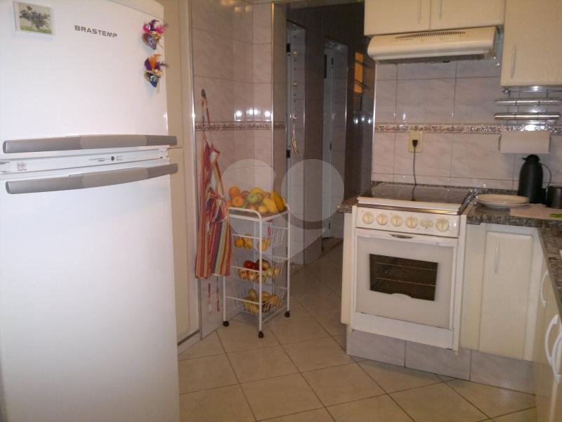 APARTAMENTO em SANTANA