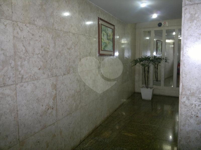 APARTAMENTO em SANTANA