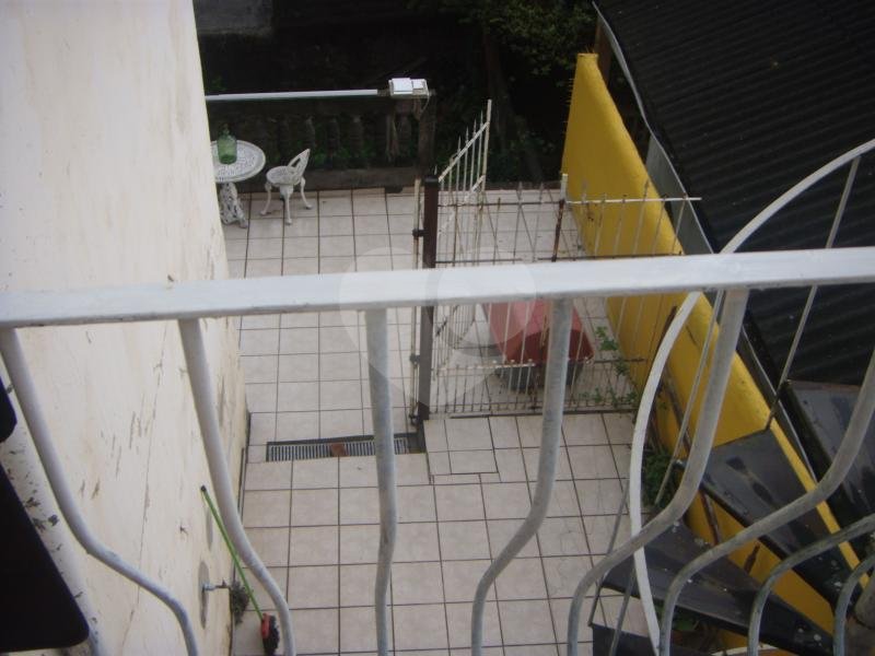 Casa com 6 Quartos para Venda no Tremembé.