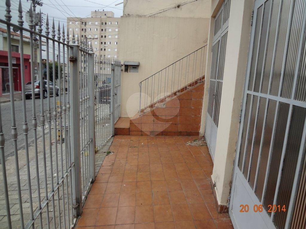 Sobrado à venda com 10 quartos, 220m² - Foto 2