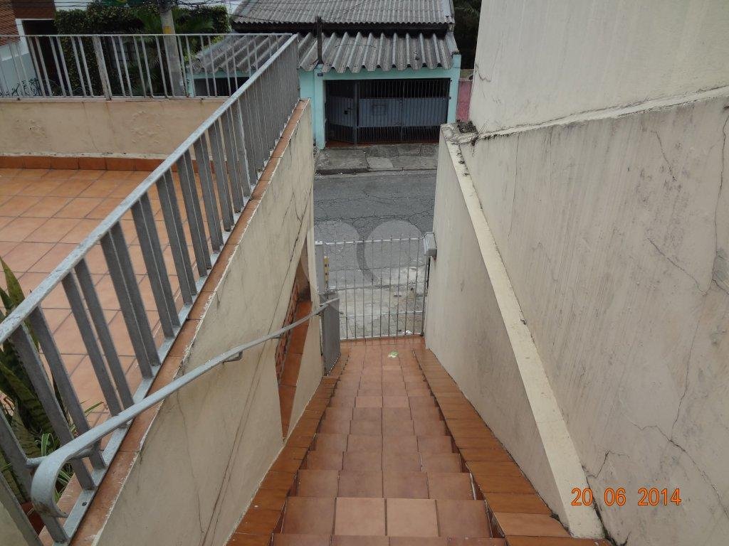 Sobrado à venda com 10 quartos, 220m² - Foto 3