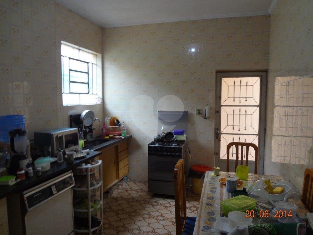 Sobrado à venda com 10 quartos, 220m² - Foto 9