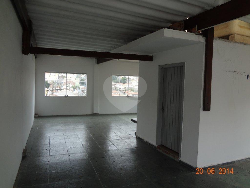 Sobrado à venda com 10 quartos, 220m² - Foto 30