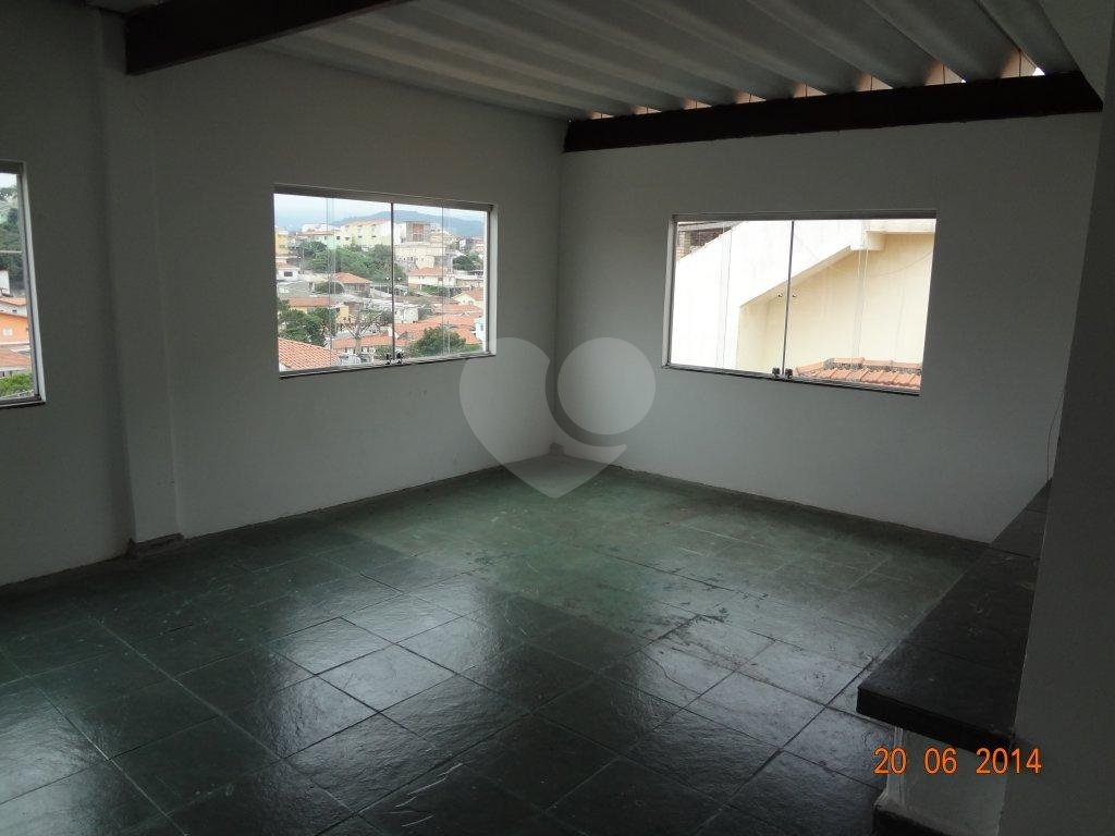 Sobrado à venda com 10 quartos, 220m² - Foto 31