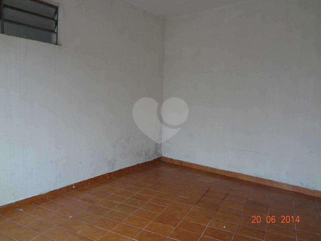 Sobrado à venda com 10 quartos, 220m² - Foto 37