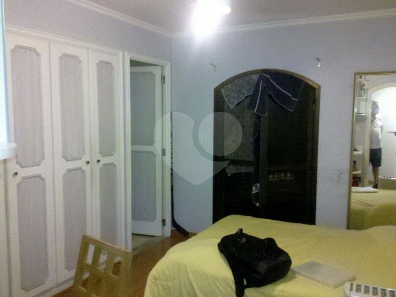 Apartamento à venda com 4 quartos, 206m² - Foto 12