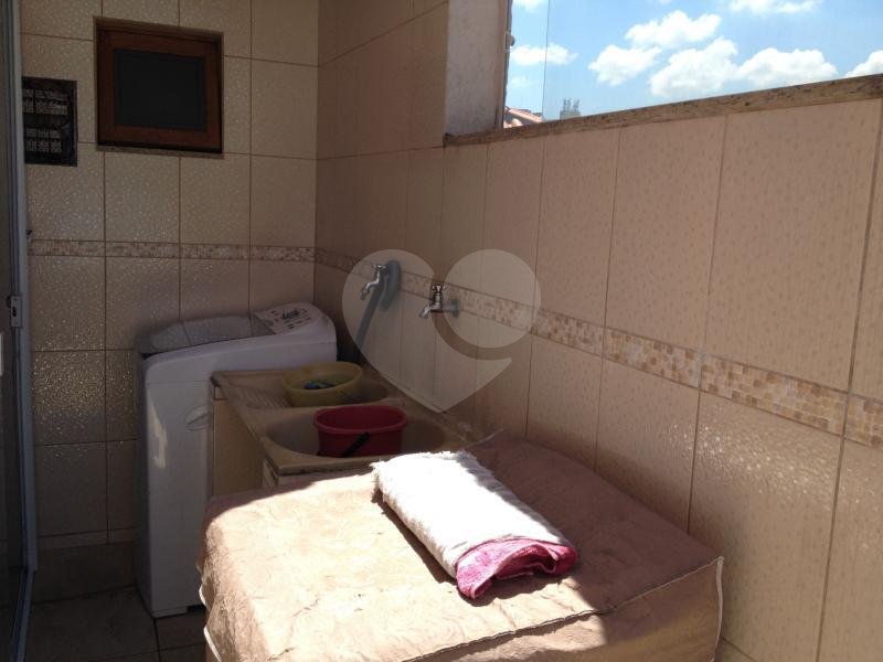 Sobrado à venda com 3 quartos, 225m² - Foto 32