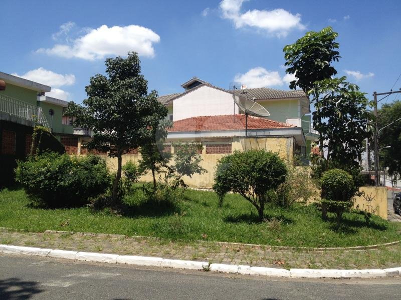 Sobrado à venda com 3 quartos, 225m² - Foto 41