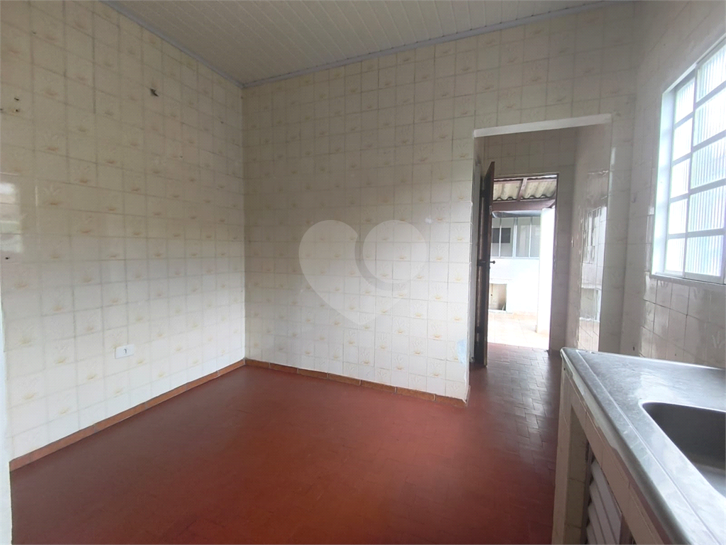 Sobrado para Locação Residencial ou Comercial - Agua fria 