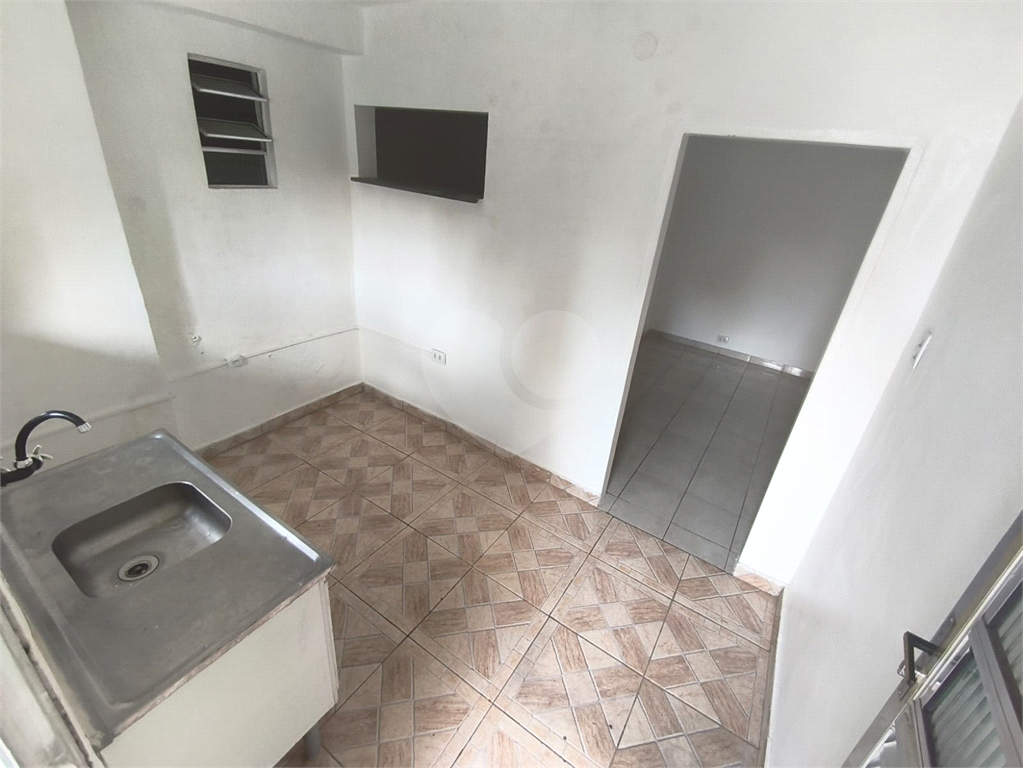 Sobrado para Locação Residencial ou Comercial - Agua fria 