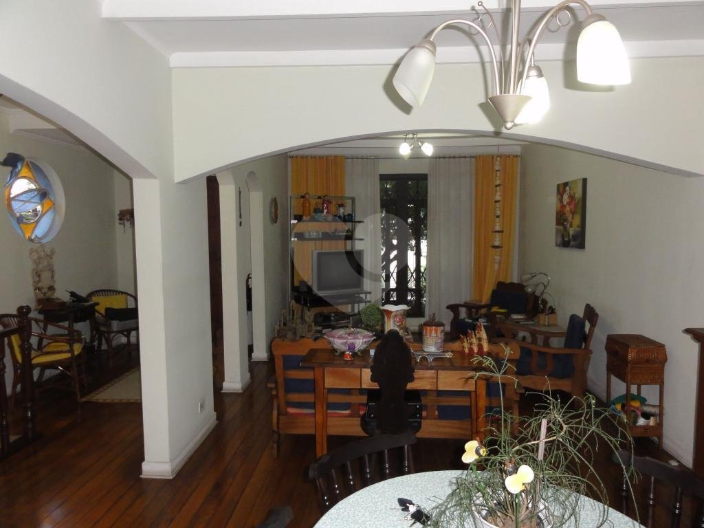 Sobrado à venda com 3 quartos, 230m² - Foto 4