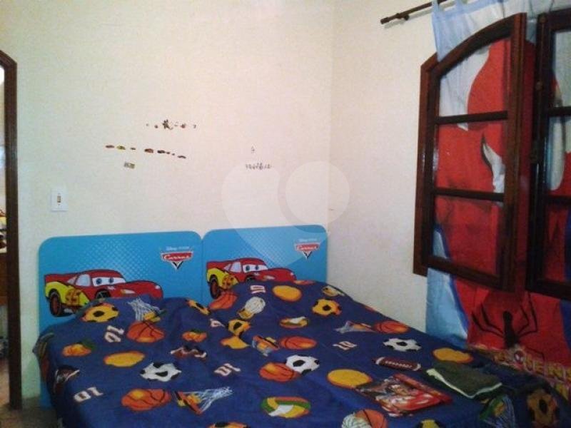 SOBRADO em VILA GUSTAVO