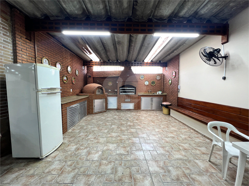 APARTAMENTO em ÁGUA FRIA